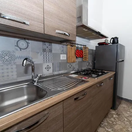 Apartment Robertone *